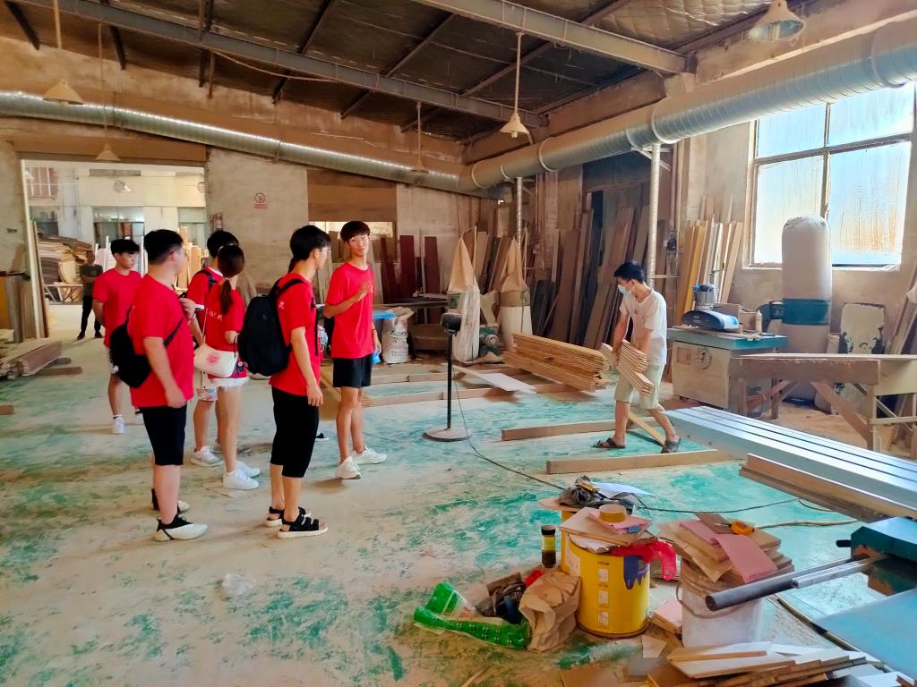 電氣與電子工程學院&ldquo;永遠跟黨走,奮進新時代&rdquo;暑期社會實踐活動系列報道一:凝聚青春力量,助力鄉村振興